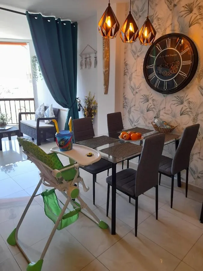 Apartmán Luxory Dreamy Sunset, Seafront, Direct Access To The Promenade,Wifi,Pool,Free Parking Los Cristianos  0*, Los Cristianos (Tenerife)